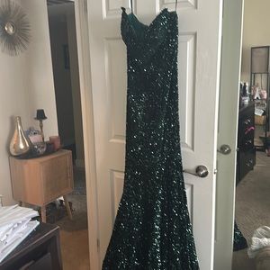 Prom dress - hunter green